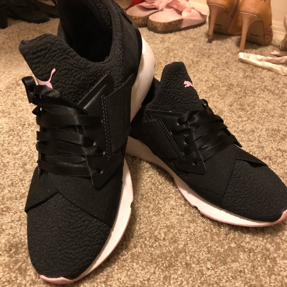 Puma sneakers - Picture 1 of 5